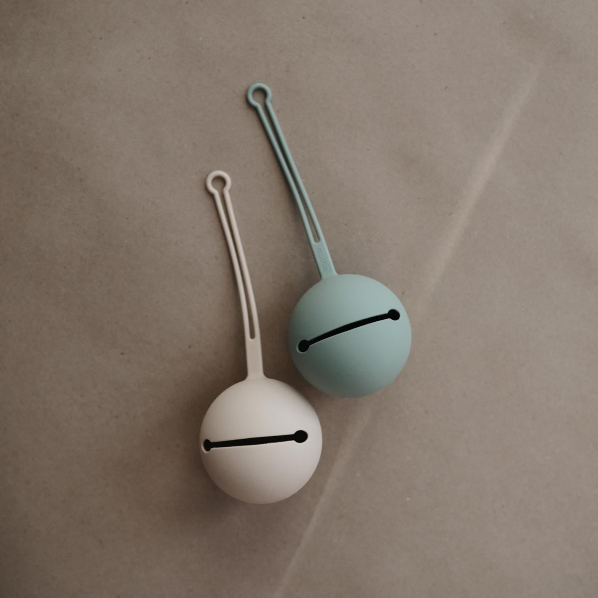 Mushie Pacifier Case – Powder Blue