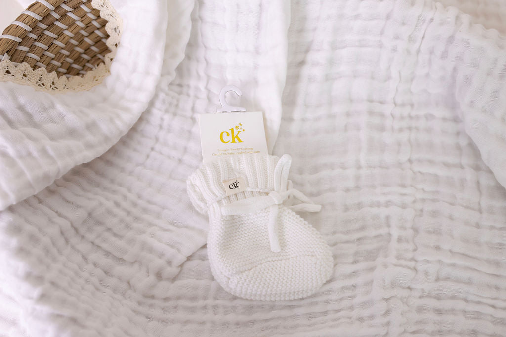 Knitted Baby Booties White